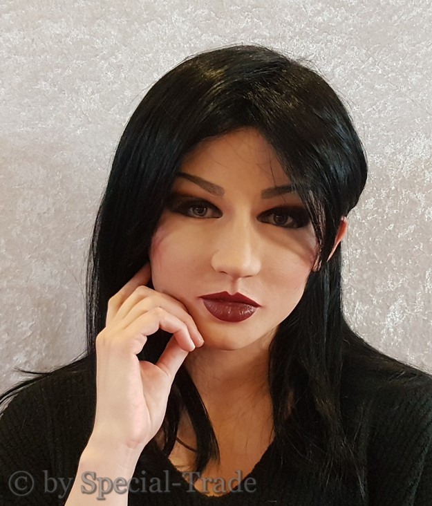 frauenmaske-femline-ultra-realistisch-liza-10.jpg