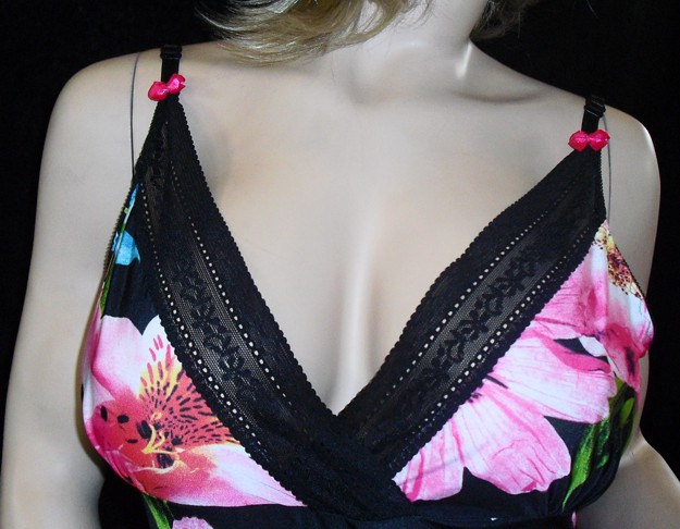 negligee-jolie-4-detail.jpg
