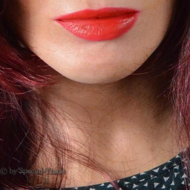 samantha-femline-silikon-frauenmaske-mund-nase-hals-partie-2.jpg