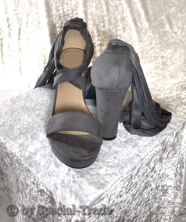 sandalette-grau-wildlederimitat-schnuere-1973-1976-625.jpg